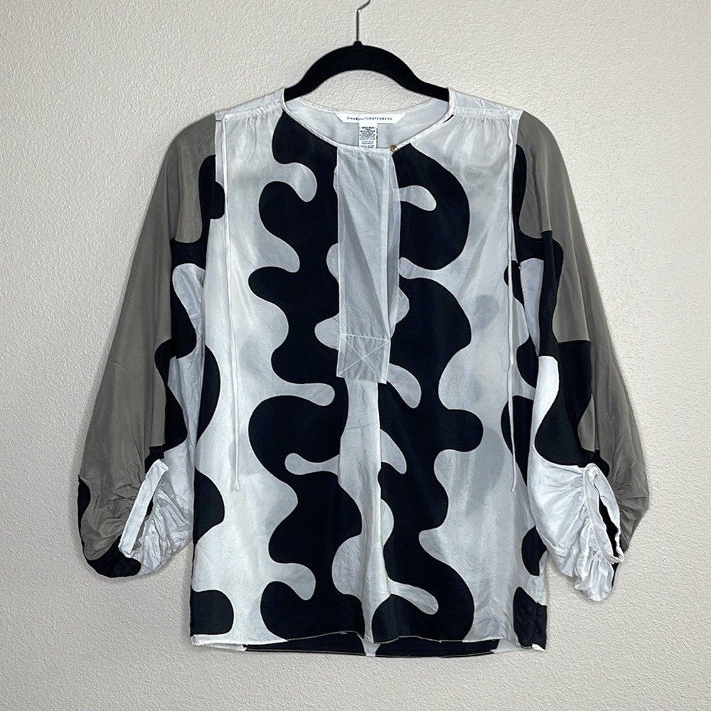 Diane von Furstenberg (DVF) 100% Silk Blouse in Taupe, Black, and Cream
